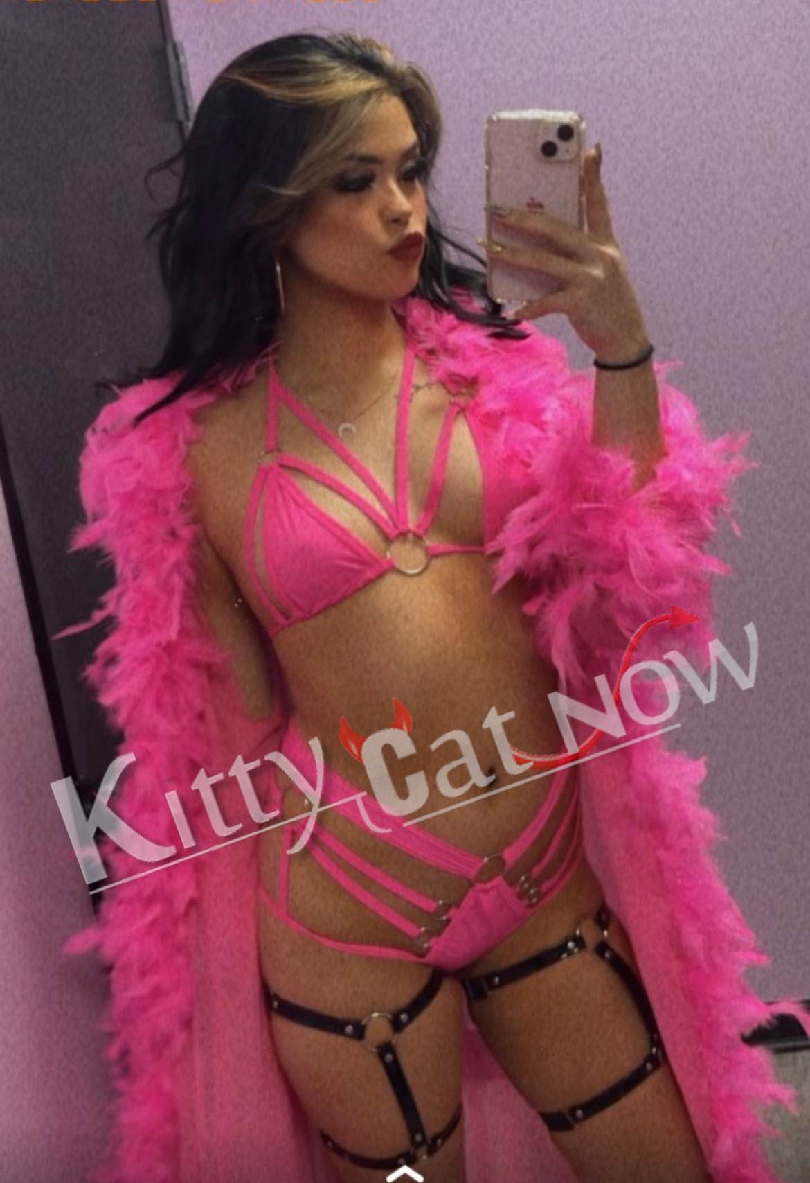 Belle-Kitty-Cat-Now-strippers.jpg
