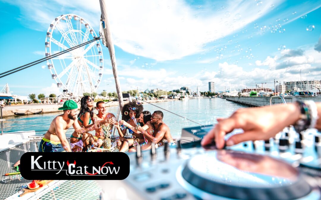 How to Close Out the Season with a Late Summer Boat Party in Nashville
